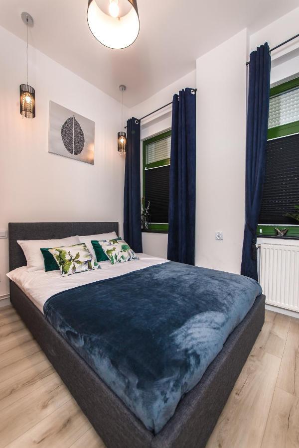 Moonlight Apartament Zielona Góra Esterno foto