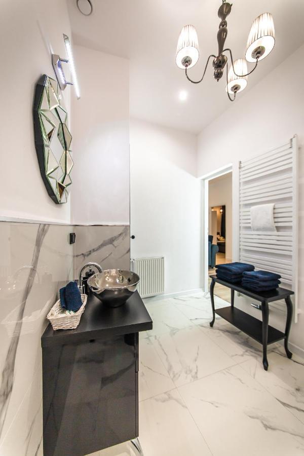 Moonlight Apartament Zielona Góra Esterno foto