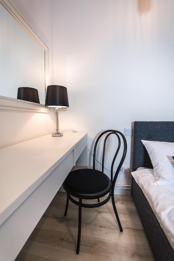 Moonlight Apartament Zielona Góra Esterno foto