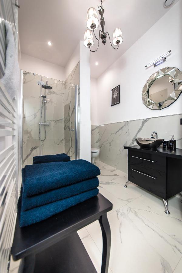 Moonlight Apartament Zielona Góra Esterno foto